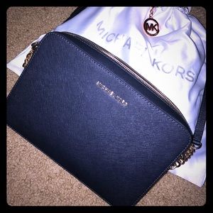 Michael Kors bag + keychain MK gold pink